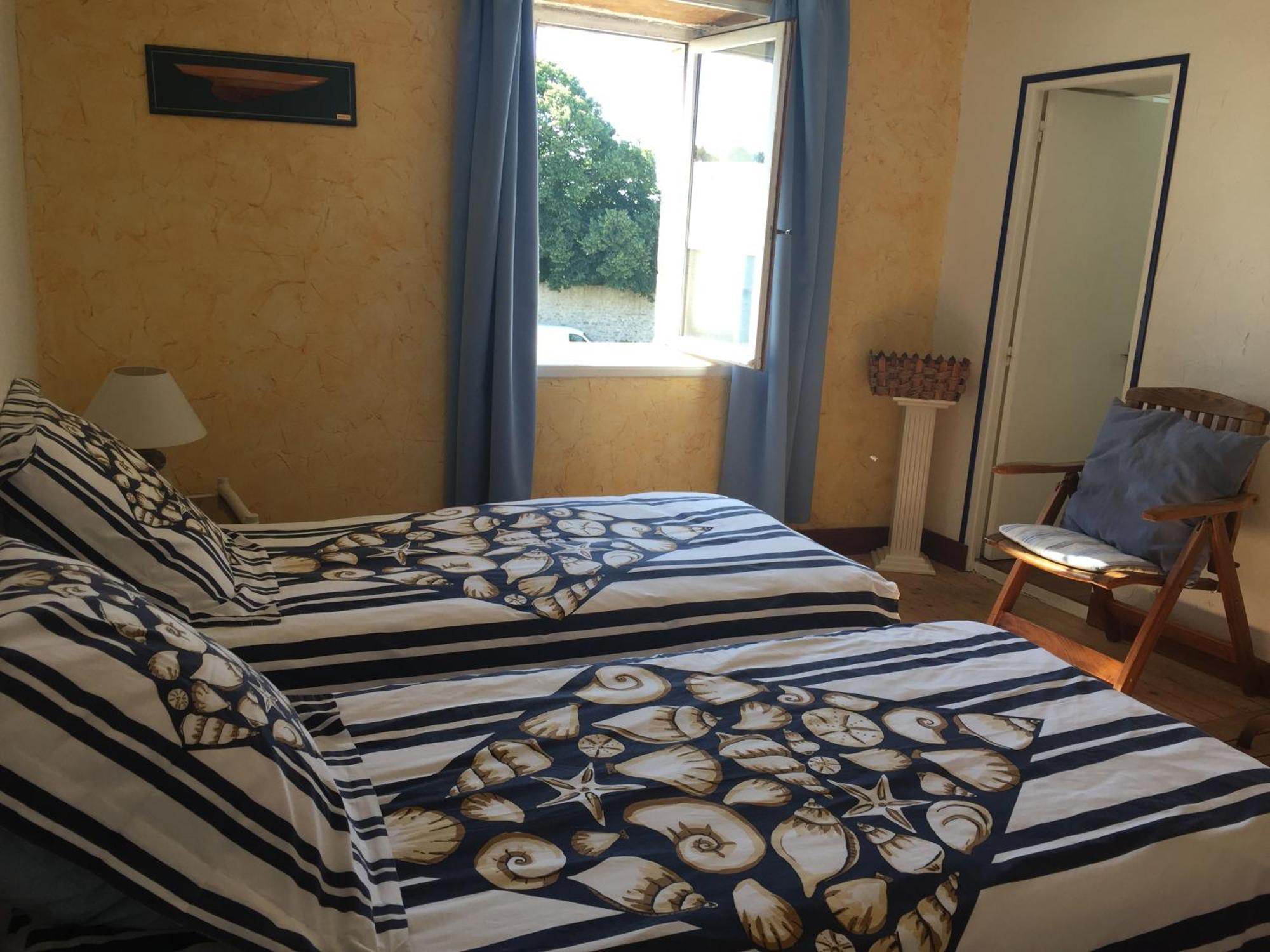 Bed and Breakfast La Ferme Manoir Saint Barthelemy Juaye-Mondaye Exterior foto